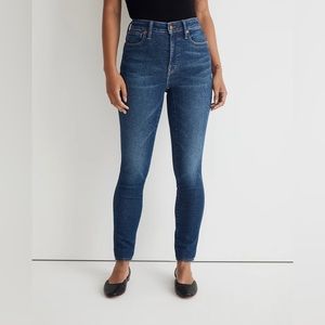 NWT Madewell Curvy High-Rise Skinny Jeans - Blue wash denim - Size W 27